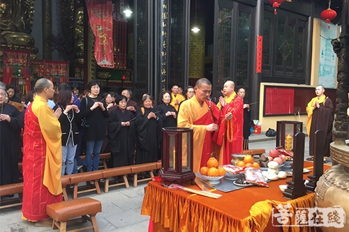 佛教文化 放焰口,佛教仪式,为一种根据救拔焰口饿鬼陀罗尼经