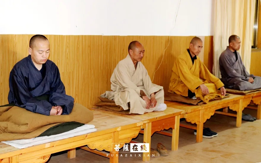 疫情之下,关闭山门的寺院僧活是怎样的?