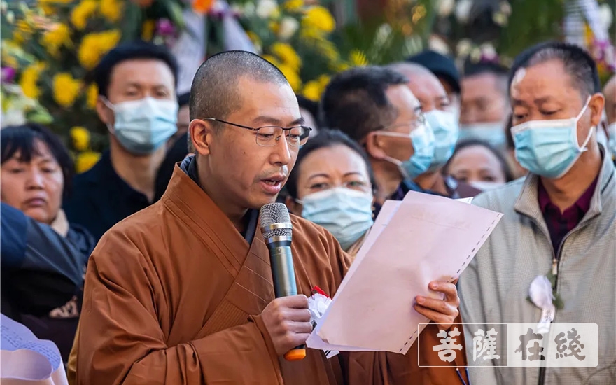 五台山佛母洞举行悲月法师追思暨起龛安葬法会