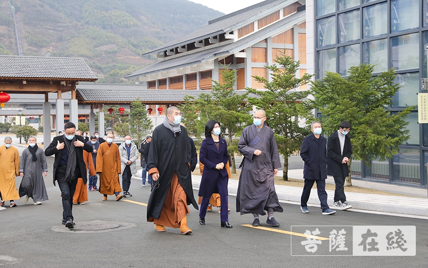 湛如法师一行赴浙江佛学院进行教学考察交流