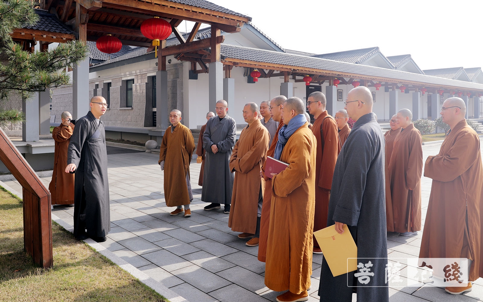 中国佛学院栖霞山分院及江苏尼众佛学院代表团赴浙江佛学院(总部)参访