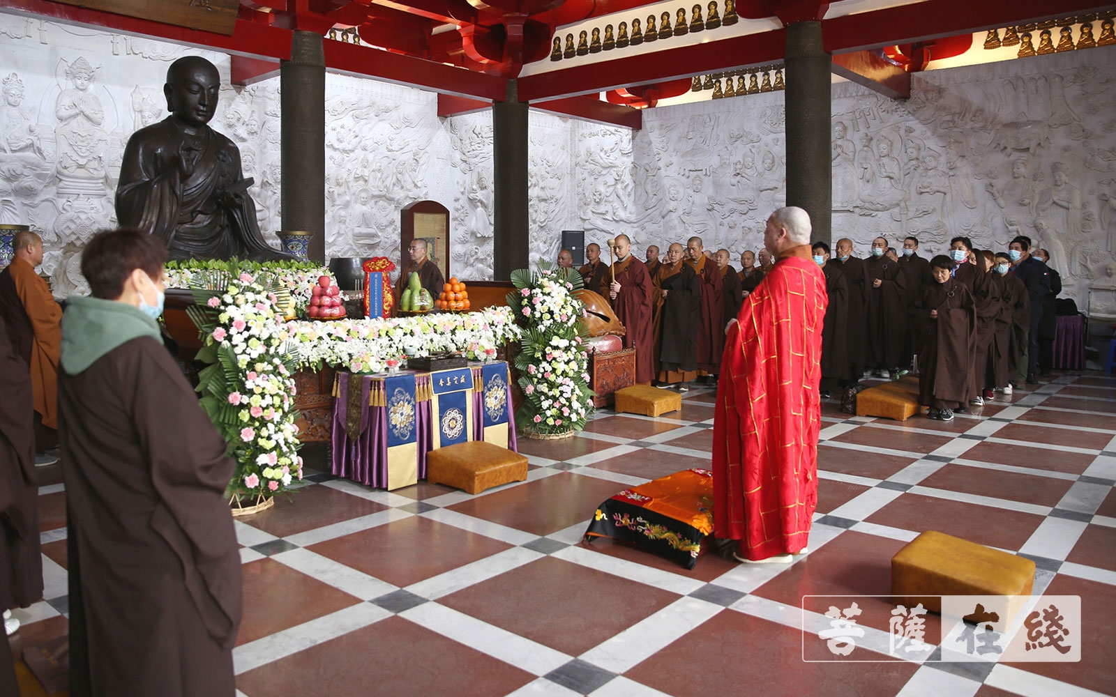 西安大慈恩寺举行玄奘大师圆寂1357周年纪念法会
