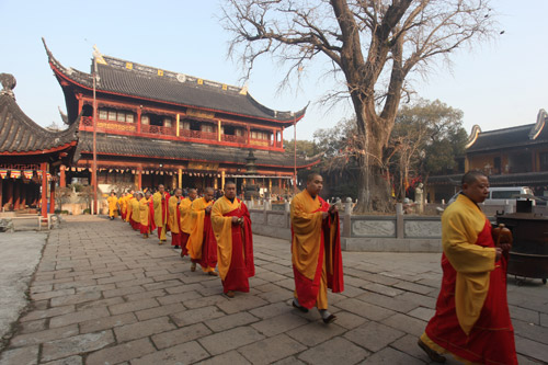 【高清图集】江苏无锡梵寿寺举行延生普佛回向法会 曙凡法师主法