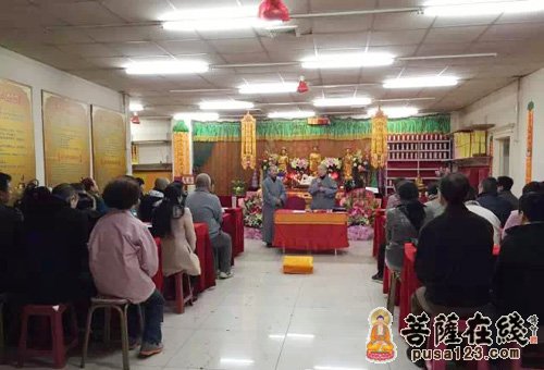 天津莲宗寺临终关怀助念团进行了第二次集体培训,有近40人参加