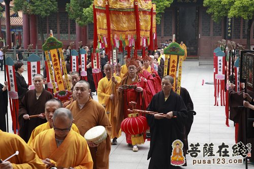 荆州<em>章华</em>寺乙未年冥阳两利水陆法会之圆满送圣