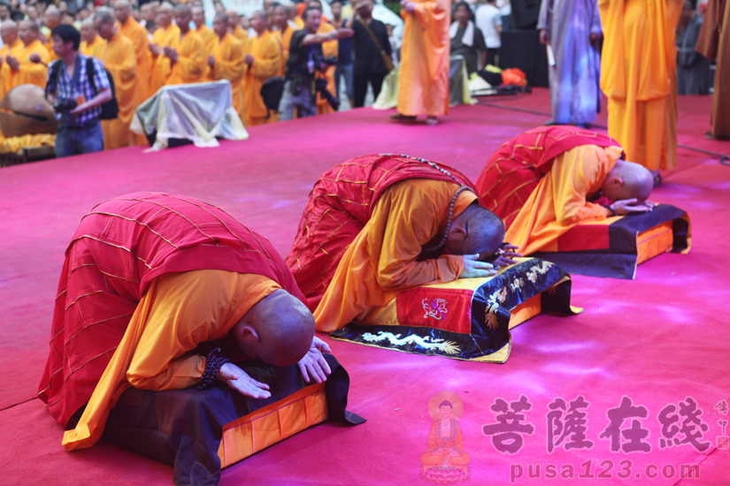 五祖寺纪念弘忍大师诞辰1414周年《金刚经》