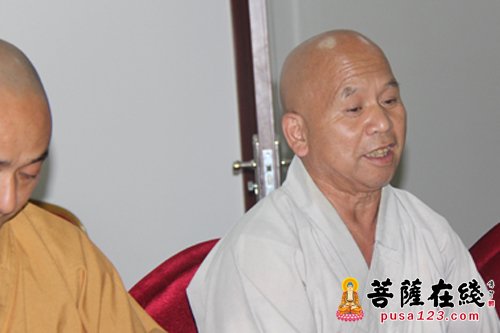 商洛市佛教协会会长常正法师汇报工作