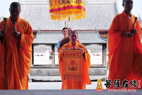 上殿说法