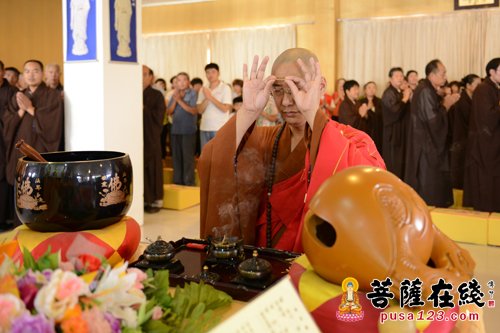 大和尚拈香