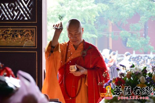 大安大和尚洒净