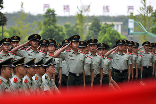 武警江苏总队第一支队举行老兵退伍仪式