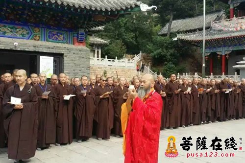 地藏菩萨诞 辽宁鞍山龙泉寺举行放生祈福法会