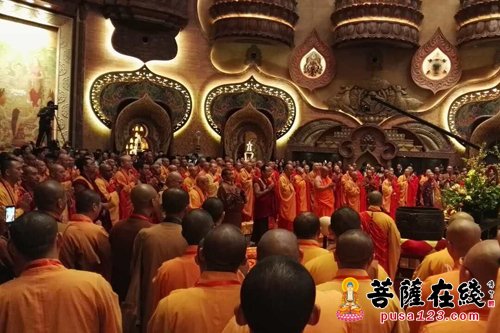 主法高僧主法