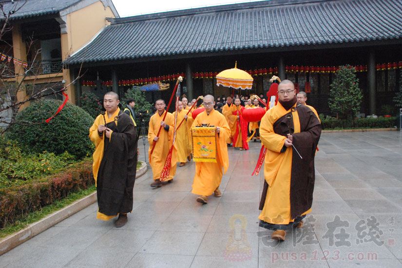 【高清图集】上海宁国禅寺举行腊八施粥暨皈依法会