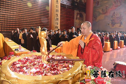 上海东林寺举行2016年佛诞日浴佛法会