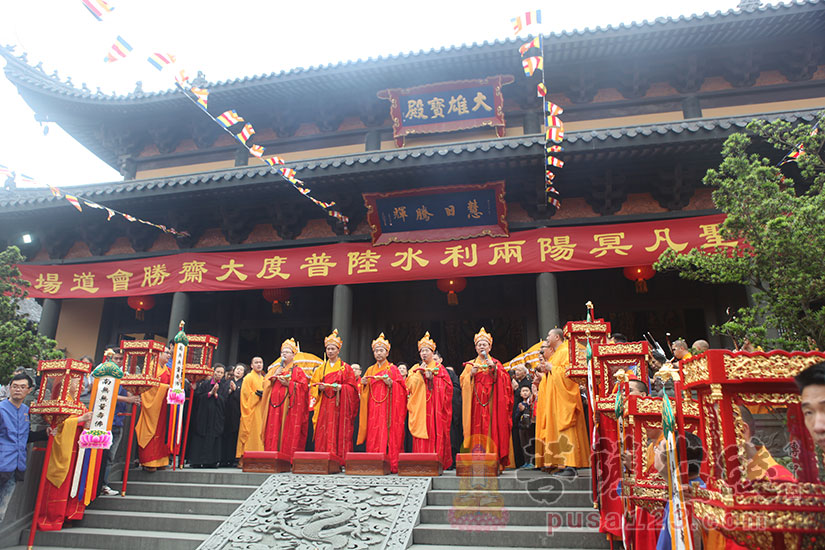【高清图集】上海宁国禅寺举行水陆普度大斋胜会之圆满送圣仪式
