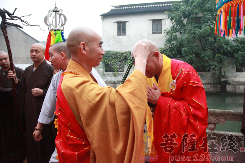 【高清图集】浙江绍兴龙华古寺了成法师荣膺方丈庆典暨五百罗汉开光法
