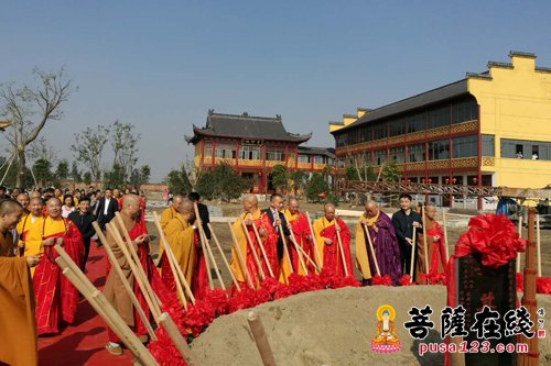 江苏南通东初寺举行药师佛开光暨妙华宝塔奠基典礼