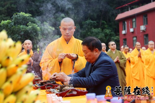 福清黄檗山万福寺举行寺院重兴奠基典礼