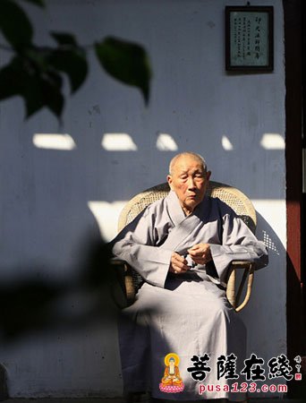 一代高僧明学长老