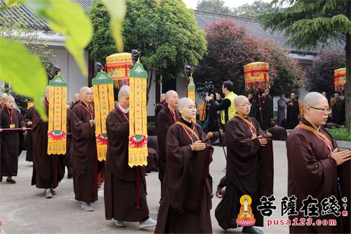 庐江庆复禅寺三坛大戒法会第十二天:初坛正授沙弥尼戒