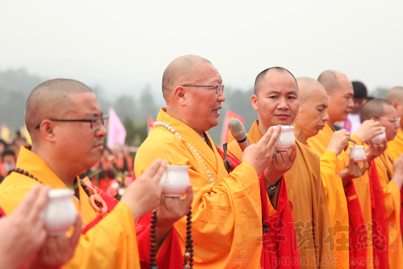              觉明法师主法说法语