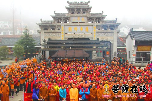 赞!历时两个月,果海大和尚率众朝拜佛教四大名山 ...