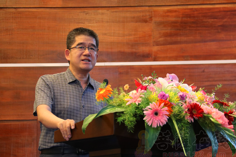 山东大学哲学与社会发展学院副院长,教授王新春(图片来源:菩萨在线