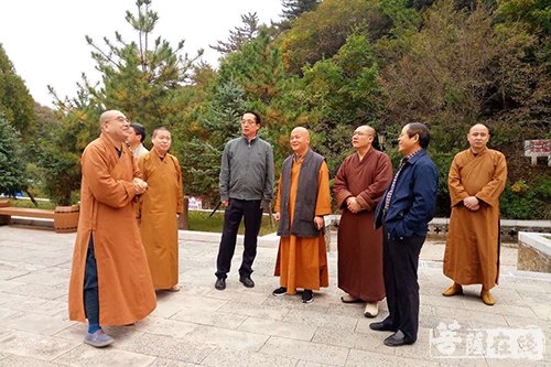 中佛协教务部主任 长顺沙龙娱乐网,教务部妙航沙龙娱乐网前往盂县