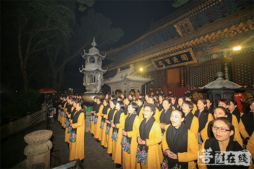 普陀山普济禅寺丁酉年九月十九观音香会庄严有序