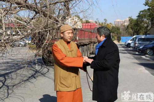 宁国-上海徐汇区委常委、区委统战部长一行赴宁国禅寺考察