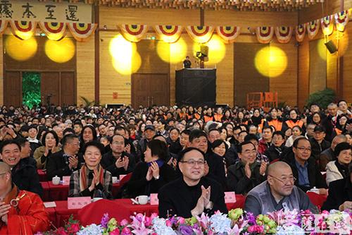 慈善-至爱长驻人间 上海龙华古寺举行“点亮心愿”慈善义拍