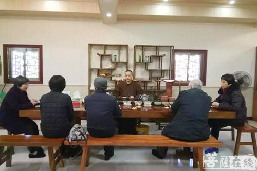 佛教-仙居县佛教协会秘书长赵均府一行赴三井寺慰问