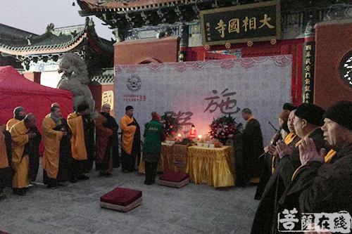 大相国寺-开封大相国寺秉承传统 腊八粥结缘十方