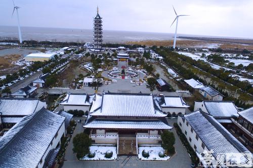 摄影-终盼银装素裹 共赏沪上寺院雪景 摄影-终盼银装素裹 共赏沪上寺院雪景