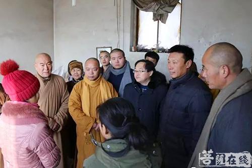 佛教-唐山市佛教协会举行“迎新春、送温暖”爱心走访慰问活动
