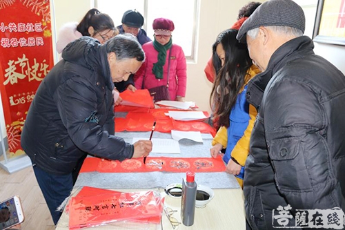 佛教-福送千万家 靖江市佛教协会组织写春联活动
