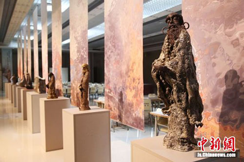 陶艺-童定家陶艺作品展研讨会在宜兴大觉寺举行