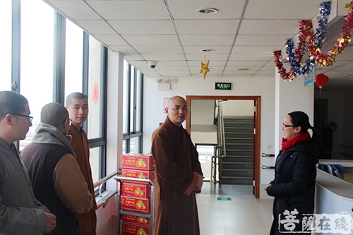 金色年华-绍兴安康寺隆德法师一行慰问金色年华福寿院