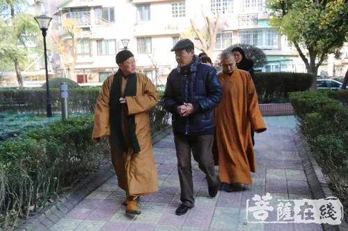 宁国-敬老爱老 宁国禅寺春节走访慰问困难家庭