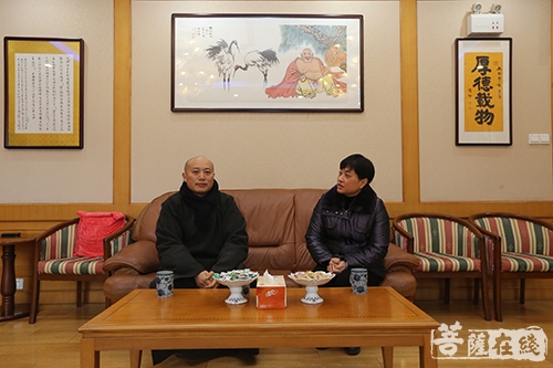 吕军-滨湖区委副书记赵虹路、副区长吕军一行看望无相长老
