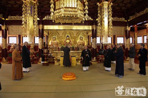 广德-国际中日禅文化交流协会会长大谷哲夫一行参访宁波广德禅寺