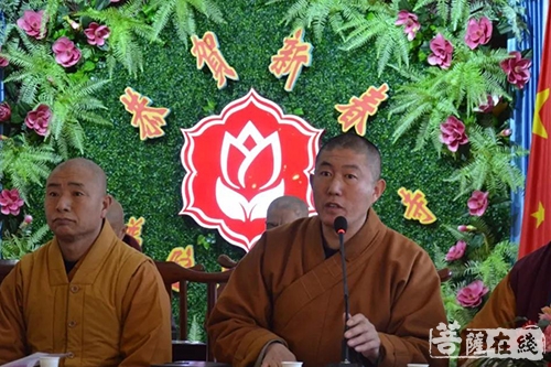 佛教-北普陀寺举行《辽西古刹塔窟》发行仪式暨锦州市佛教协会2017年度工作总结大会
