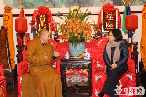 上海闵行区委常委、统战部部长李红珍一行莅临七宝教寺