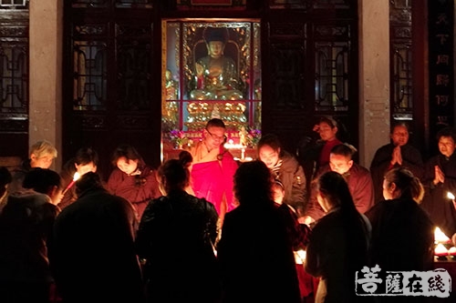 宜春古林寺举行供灯祈愿法会 常愿法师为众开示