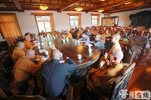 普陀山-普陀山佛教协会召开全山寺院（单位）安全工作会议