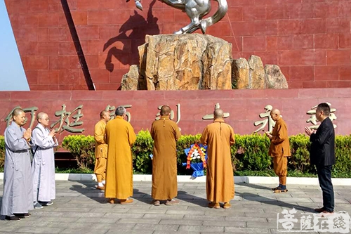 佛教-汉中市南郑区佛协赴革命纪念馆缅怀革命先辈