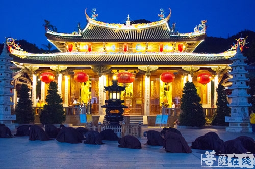 观音-南普陀寺僧俗两千人共庆观世音菩萨圣诞