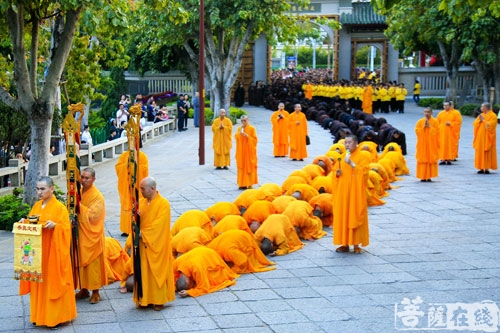 观音-南普陀寺僧俗两千人共庆观世音菩萨圣诞