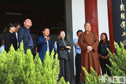 大慈恩寺-中国国民党前主席洪秀柱一行参礼大慈恩寺